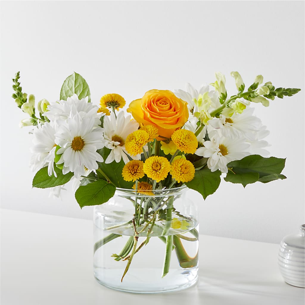Sun Salutation Bouquet – One Million Roses Llc, Caldwell ID