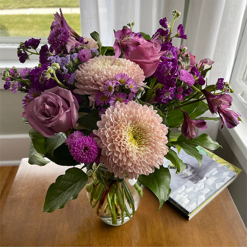 Ultraviolet Bouquet – One Million Roses Llc, Caldwell ID