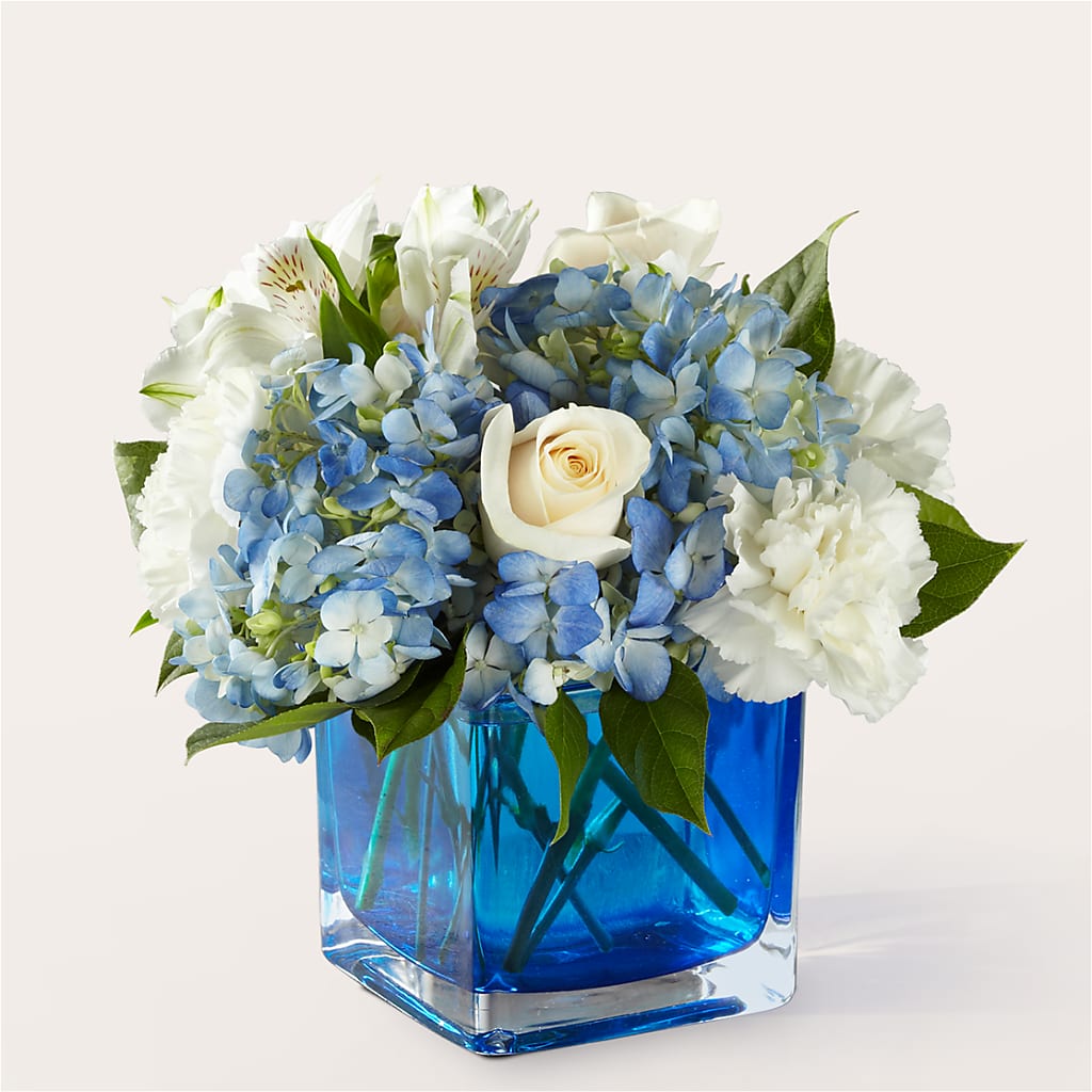 Soothing Waters Bouquet – One Million Roses Llc, Caldwell ID