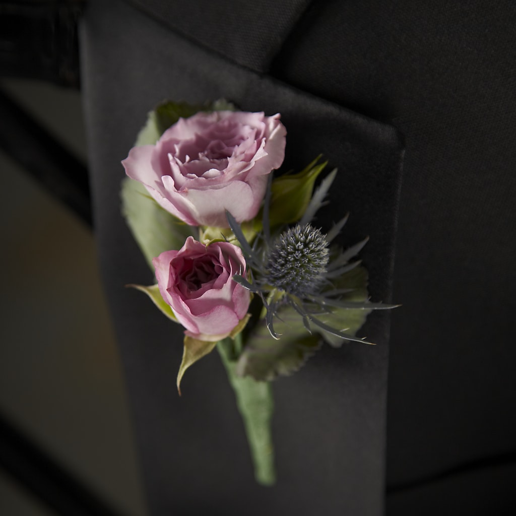 Veronica Boutonniere – One Million Roses Llc, Caldwell ID
