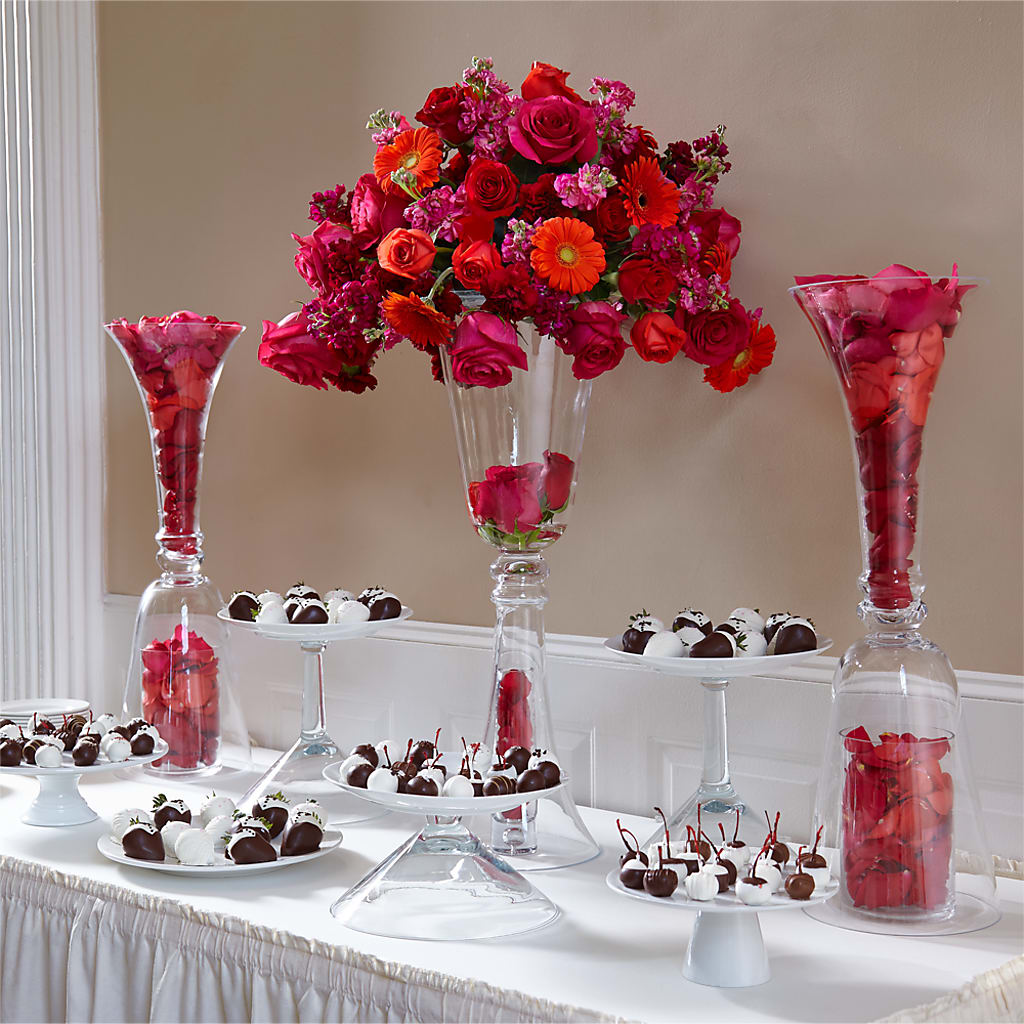 Life's Sweetness Centerpiece – One Million Roses Llc, Caldwell ID