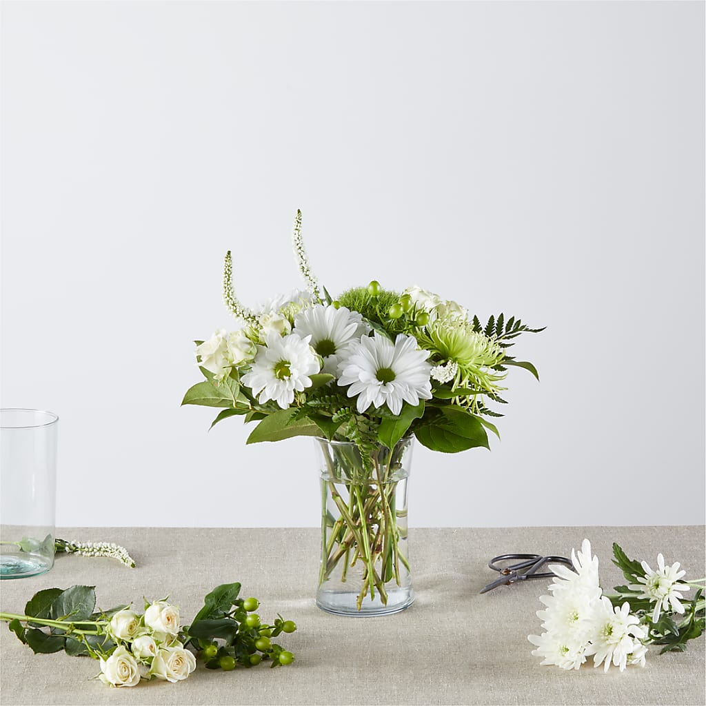 Irish Garden - A Florist Original –  One Million Roses Llc, Caldwell ID