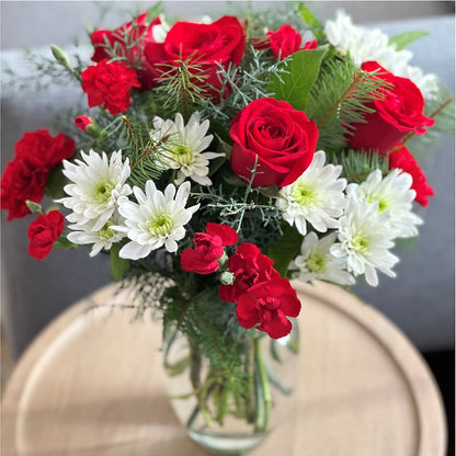 Seasonal Magic Bouquet –  One Million Roses Llc, Caldwell ID