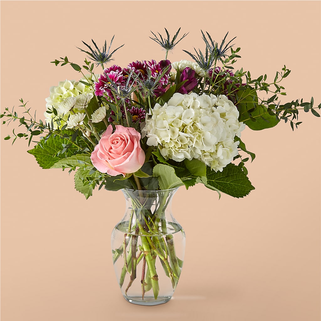Parlour Bouquet –  One Million Roses Llc, Caldwell ID
