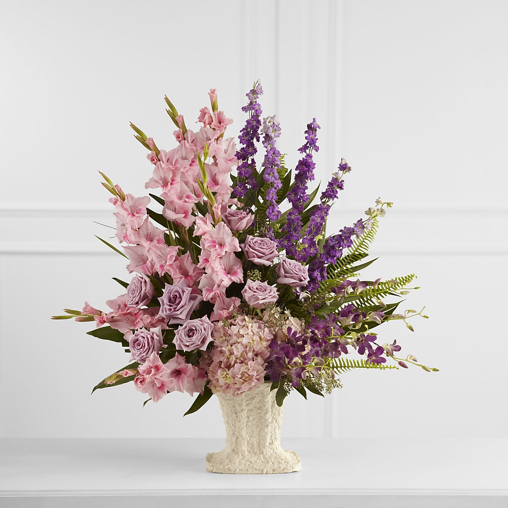 Flowing Garden Arrangement –  One Million Roses Llc, Caldwell ID
