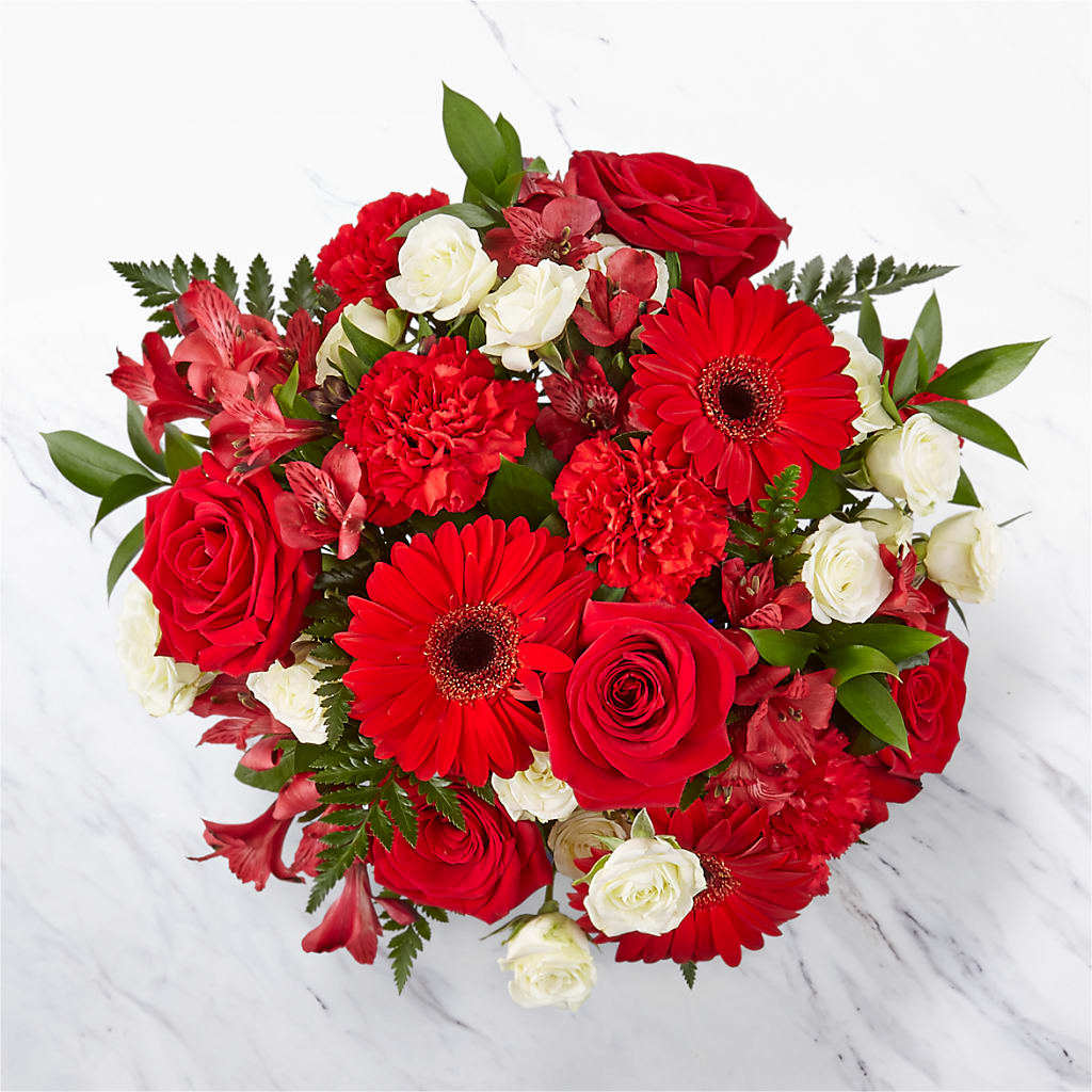 Hearts Embrace Bouquet –  One Million Roses Llc, Caldwell ID