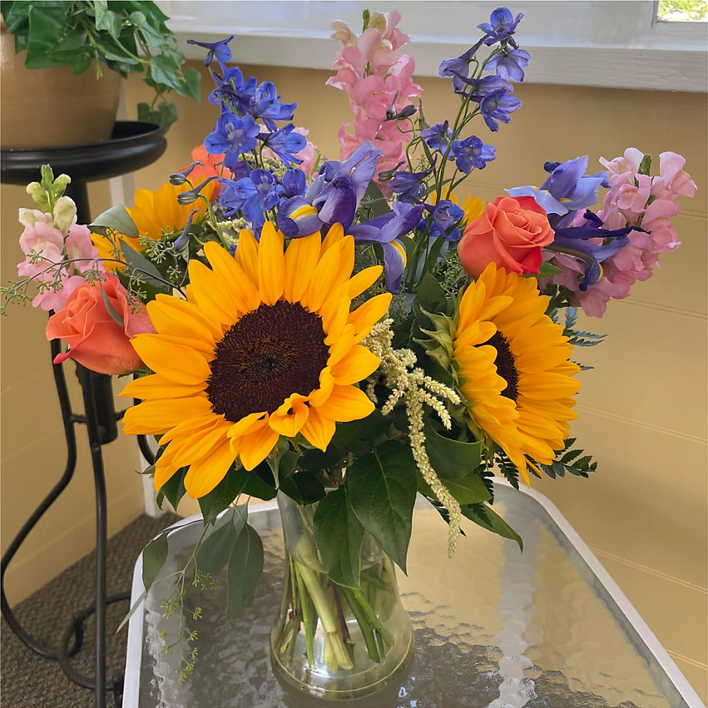Rays of Life Bouquet –  One Million Roses Llc, Caldwell ID