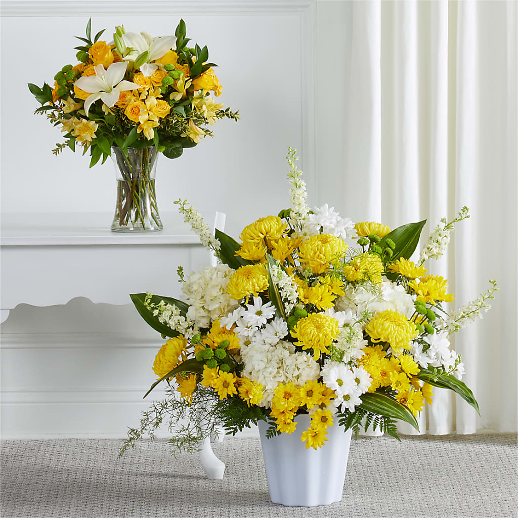 Warm Remembrance Bundles –  One Million Roses Llc, Caldwell ID