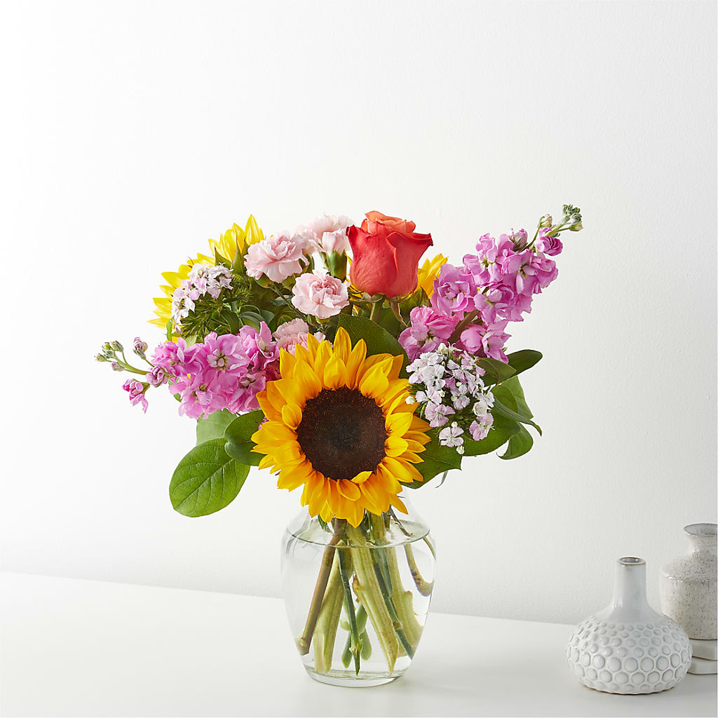 Yellow Brick Road Bouquet –  One Million Roses Llc, Caldwell ID