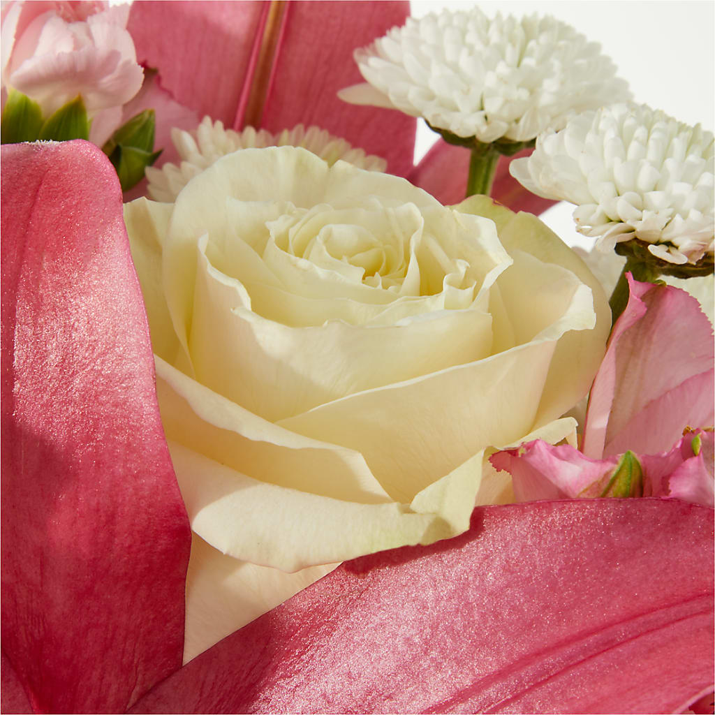 Piece of Cake Bouquet –  One Million Roses Llc, Caldwell ID