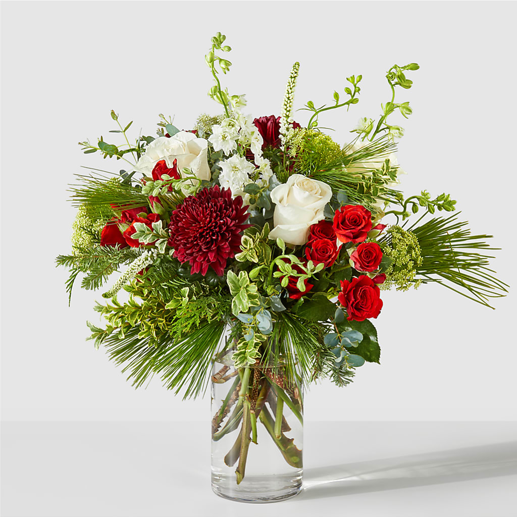 Favorite Traditions Bouquet –  One Million Roses Llc, Caldwell ID