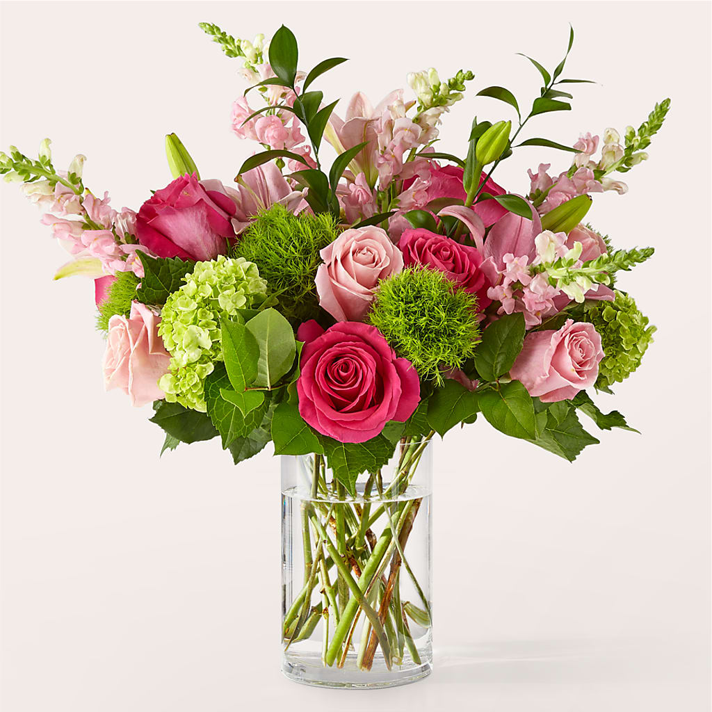 Fit for a Queen Luxury Bouquet –  One Million Roses Llc, Caldwell ID