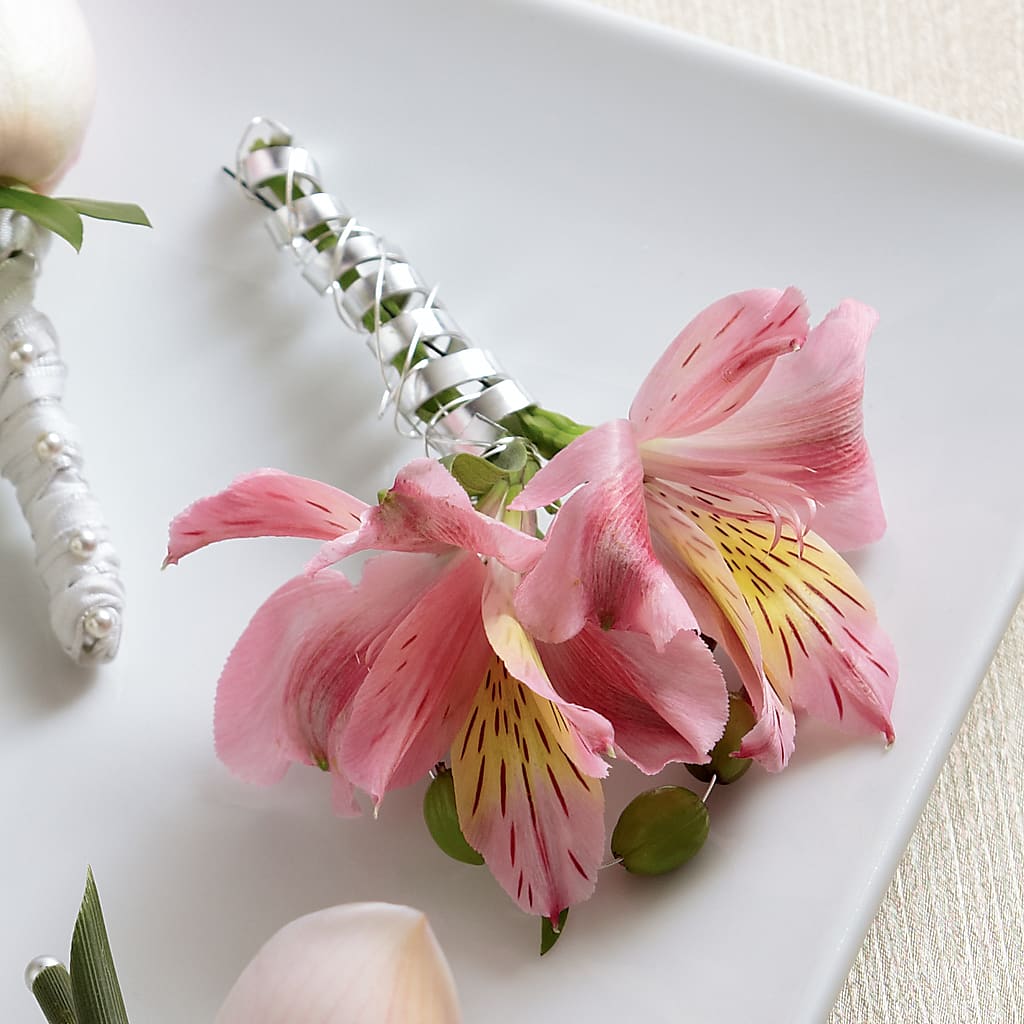 Pink Peruvian Lily Boutonniere –  One Million Roses Llc, Caldwell ID
