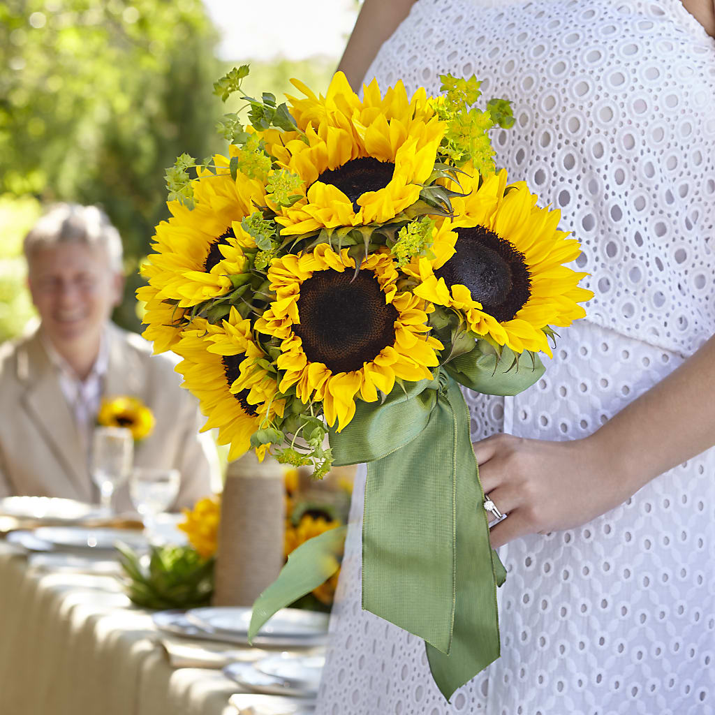 Free Spirit Bouquet –  One Million Roses Llc, Caldwell ID